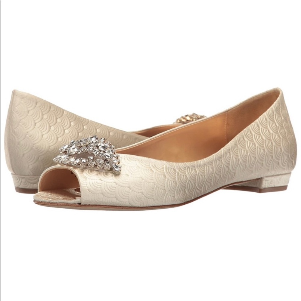 Badgley Mischka Taft Bridal Wedding Flat 8.5 Ivory